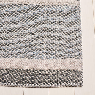 Safavieh Cabo CAB370Z Black / Light Blue Area Rug Detail