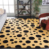 Safavieh Cambridge CAM147D Gold / Black Area Rug Room Scene Feature