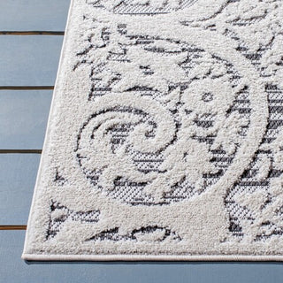 Safavieh Cabana CBN656A Ivory / Grey Area Rug Detail