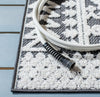 Safavieh Cabana CBN658A Ivory / Grey Area Rug Detail