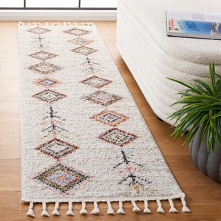 Safavieh Chapel CHP402 Ivory / Black Area Rug Room Scene Feature