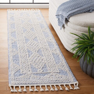 Safavieh Chapel CHP404 Blue / Ivory Area Rug Room Scene Feature