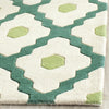 Safavieh Chatham 748 Ivory/Teal Area Rug Detail