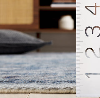 Safavieh Classic Vintage CLV806M Blue / Grey Area Rug Detail