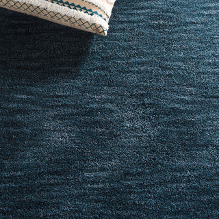 Safavieh Carmine CMN101J Teal Area Rug Detail