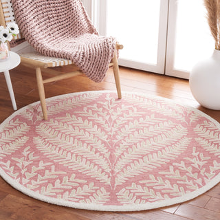 Safavieh Capri CPR208R Pink / Ivory Area Rug Room Scene Feature