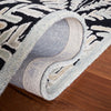 Safavieh Capri CPR208Z Black / Ivory Area Rug Detail