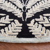 Safavieh Capri CPR208Z Black / Ivory Area Rug Detail