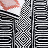 Safavieh Capri CPR703Z Ivory / Black Area Rug Detail