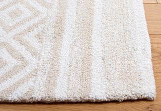 Safavieh Capri CPR706B Ivory / Beige Area Rug Detail