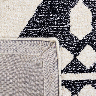 Safavieh Capri CPR709Z Black / Ivory Area Rug Backing