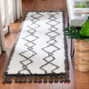 Safavieh Carmella Shag CRM224 Cream / Grey Area Rug Room Scene Feature