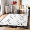 Safavieh Carmella Shag CRM224 Cream / Grey Area Rug