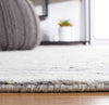 Safavieh Casablanca CSB792H Grey / Ivory Area Rug Detail