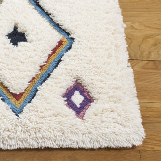 Safavieh Casablanca CSB918A Ivory / Blue Area Rug Detail