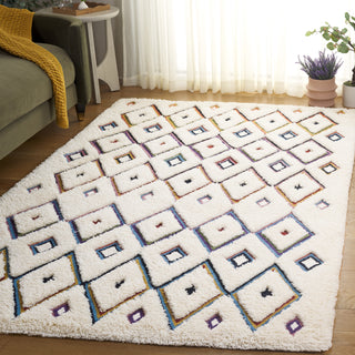 Safavieh Casablanca CSB918A Ivory / Blue Area Rug Room Scene