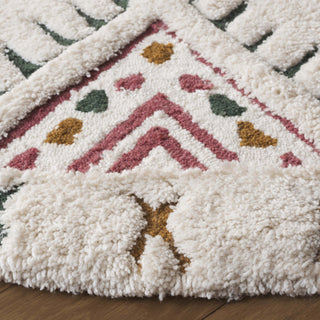 Safavieh Casablanca CSB920A Ivory / Pink Area Rug Detail