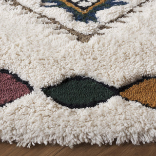 Safavieh Casablanca CSB921A Ivory / Green Area Rug Detail