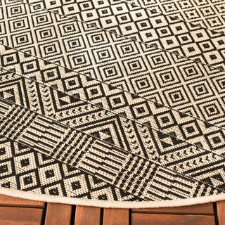 Safavieh Courtyard CY6235-25612 Beige / Black Area Rug Detail