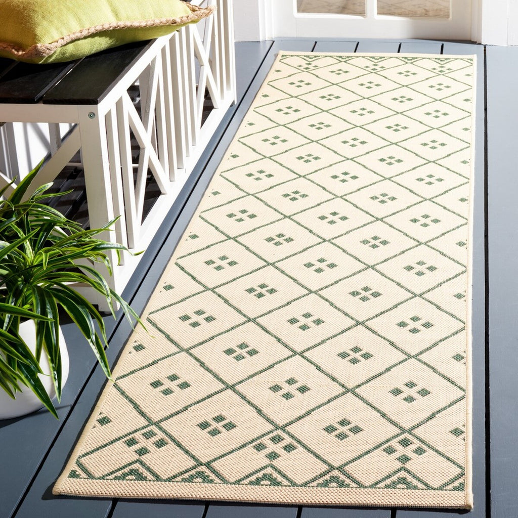 Safavieh Courtyard CY6303-322 Beige / Green Area Rug Room Scene Feature