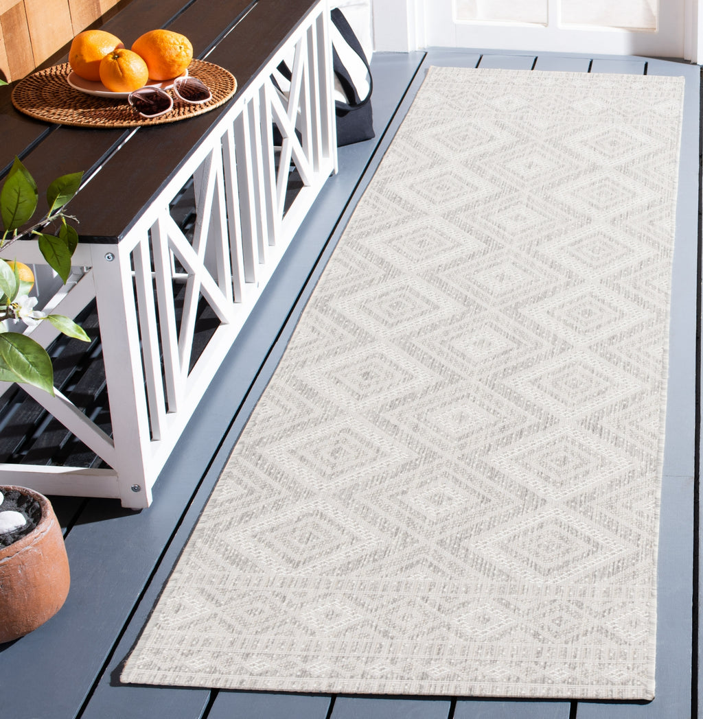 Safavieh Courtyard CY8998-55321 Ivory / Light Grey Area Rug Room Scene Feature