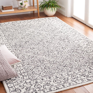 Safavieh Dip Dye DDY151Z Ivory / Black Area Rug Room Scene Feature