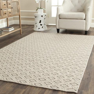 Safavieh Diamond DMD521 Taupe Area Rug