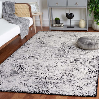 Safavieh Ebony EBN101 Black / Ivory Area Rug