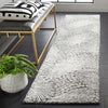 Safavieh Ebony EBN105 Black / Ivory Area Rug Room Scene Feature