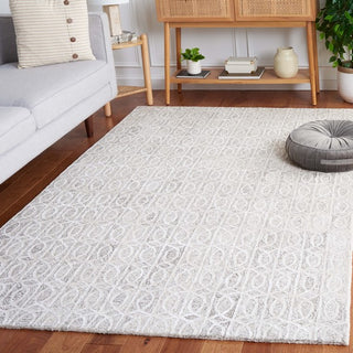 Safavieh Ebony EBN107 Natural / Ivory Area Rug