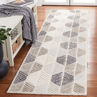 Safavieh Ebony EBN108 Grey / Ivory Area Rug Room Scene Feature