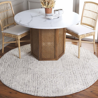 Safavieh Ebony EBN114 Grey / Ivory Area Rug Room Scene Feature