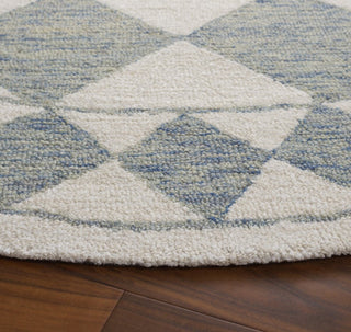Safavieh Ebony EBN122M Blue / Ivory Area Rug Detail