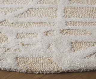 Safavieh Ebony EBN124D Gold / Ivory Area Rug Detail