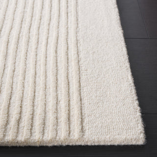 Safavieh Ebony EBN125A Ivory Area Rug Detail