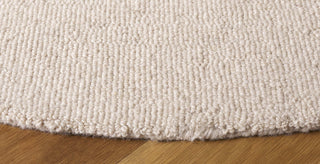 Safavieh Ebony EBN125B Beige / Ivory Area Rug Detail