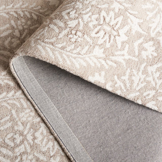 Safavieh Ebony EBN127B Beige / Ivory Area Rug Fold