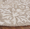 Safavieh Ebony EBN127B Beige / Ivory Area Rug Detail