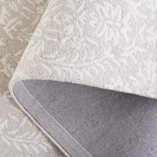 Safavieh Ebony EBN127G Light Grey / Ivory Area Rug Fold