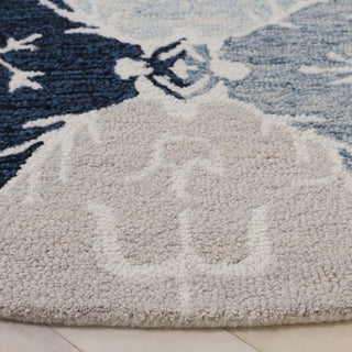 Safavieh Ebony EBN128M Blue / Ivory Area Rug Detail