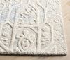 Safavieh Ebony EBN130M Blue / Ivory Area Rug Detail