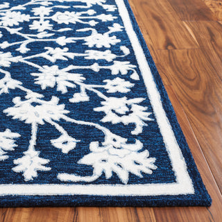 Safavieh Ebony EBN134N Navy / Ivory Area Rug Detail