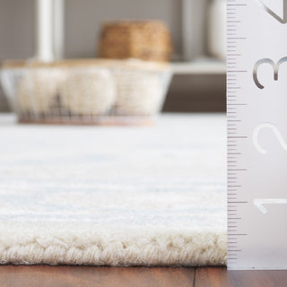 Safavieh Ebony EBN136B Beige / Ivory Area Rug Detail