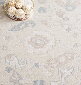 Safavieh Ebony EBN136B Beige / Ivory Area Rug Detail