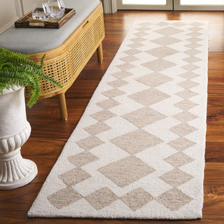 Safavieh Ebony EBN137B Beige / Ivory Area Rug Room Scene Feature