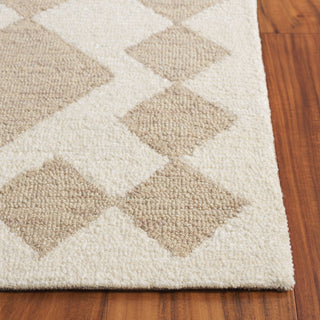 Safavieh Ebony EBN137B Beige / Ivory Area Rug Detail