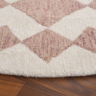 Safavieh Ebony EBN137P Pink / Ivory Area Rug Detail