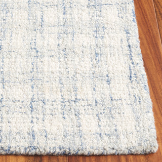 Safavieh Ebony EBN140M Blue / Ivory Area Rug Detail