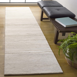 Safavieh Ebony EBN221X Light Green / Ivory Area Rug Room Scene Feature