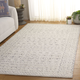 Safavieh Ebony EBN222F Ivory / Grey Area Rug Room Scene